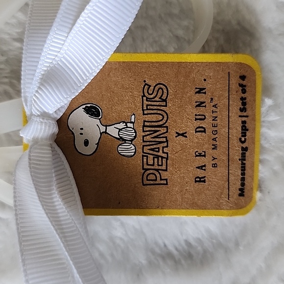 Peanuts Snoopy Rae Dunn Measuring Cups - Picture 9 of 10
